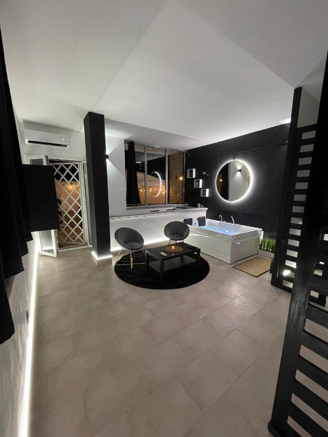Central Wellness Suite Bari Zewnętrze zdjęcie